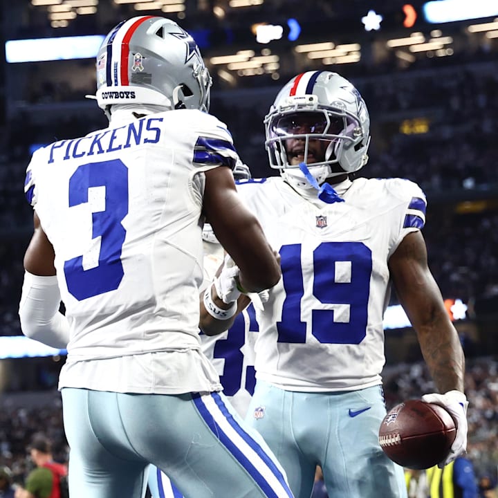 Dallas Cowboys receiver Ryan Flournoy celebrates with George Pickens after scoring a touchdown against the Arizona Cardinals 