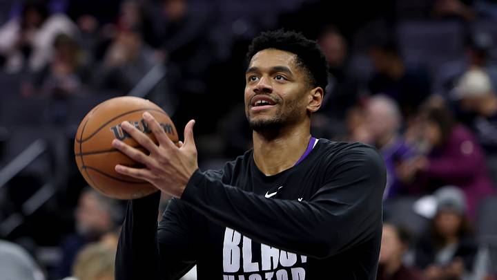 Feb 7, 2026; Sacramento, California, USA; Sacramento Kings center Dylan Cardwell (32) warms up before the game against the Cleveland Cavaliers at Golden 1 Center. Mandatory Credit: Dennis Lee-Imagn Images Feb 7, 2026; Sacramento, California, USA; Sacramento Kings center Dylan Cardwell (32) warms up before the game against the Cleveland Cavaliers at Golden 1 Center. Mandatory Credit: Dennis Lee-Imagn Images