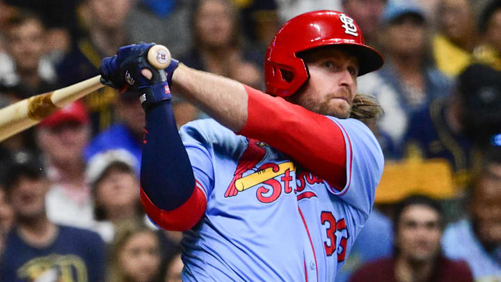 Sep 13, 2025; Milwaukee, Wisconsin, USA; St. Louis Cardinals second baseman Brendan Donovan (33) hits a solo home run against the Milwaukee Brewers in the third inning at American Family Field. Mandatory Credit: Benny Sieu-Imagn Images Sep 13, 2025; Milwaukee, Wisconsin, USA; St. Louis Cardinals second baseman Brendan Donovan (33) hits a solo home run against the Milwaukee Brewers in the third inning at American Family Field. Mandatory Credit: Benny Sieu-Imagn Images