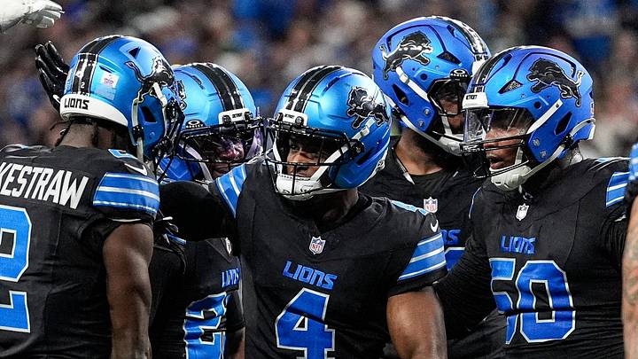 Detroit Lions cornerback D.J. Reed (4) celebrates a play against Green Bay Packers during the first half at Ford Field 