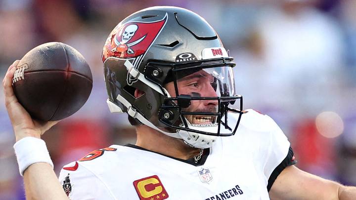 Sep 27, 2026; Tampa, Florida, USA; Tampa Bay Buccaneers quarterback Baker Mayfield (6) passes the ball under pressure from Minnesota Vikings linebacker Blake Cashman (51) during the third quarter at Raymond James Stadium. Mandatory Credit: Matt Pendleton-Imagn Images Sep 27, 2026; Tampa, Florida, USA; Tampa Bay Buccaneers quarterback Baker Mayfield (6) passes the ball under pressure from Minnesota Vikings linebacker Blake Cashman (51) during the third quarter at Raymond James Stadium. Mandatory Credit: Matt Pendleton-Imagn Images