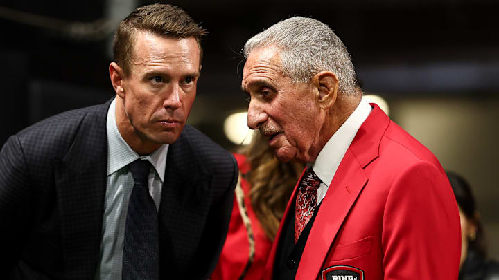 Tampa Bay Buccaneers v Atlanta Falcons Tampa Bay Buccaneers v Atlanta Falcons