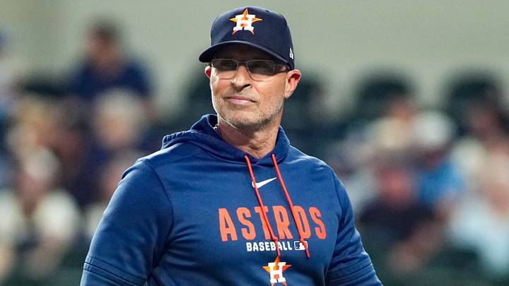 Houston Astros manager Joe Espada (19) walks off the field after a pitching change. Credit: Raymond Carlin III-Imagn Images Houston Astros manager Joe Espada (19) walks off the field after a pitching change. Credit: Raymond Carlin III-Imagn Images