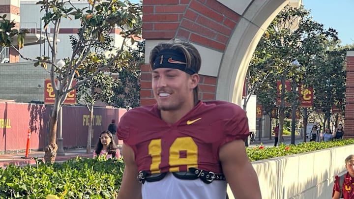 USC Trojans freshman tight end Mark Bowman