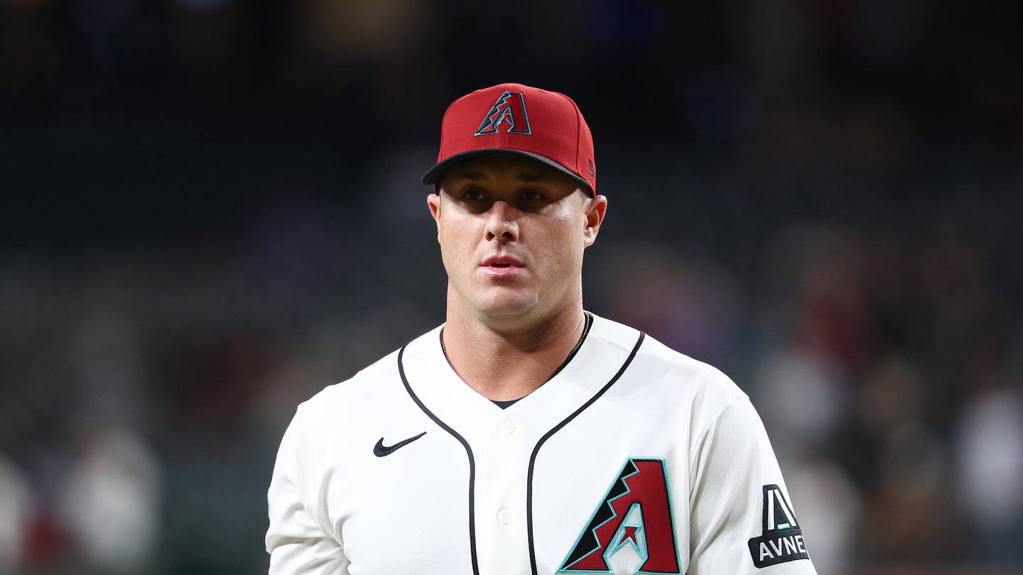 Diamondbacks Reveal Brutal Injury News on James McCann