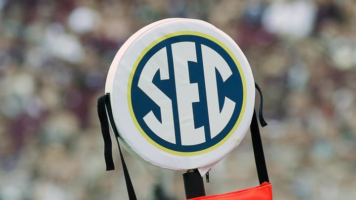 An already-historic 2024 college football season could find another innovation as the SEC is mulling mandatory injury reports for teams. An already-historic 2024 college football season could find another innovation as the SEC is mulling mandatory injury reports for teams.