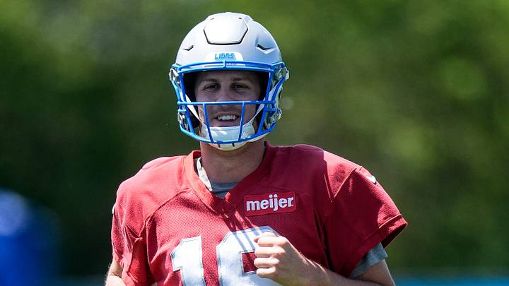 Detroit Lions quarterback Jared Goff (16) during OTAs at team's Allen Park Performance Center Detroit Lions quarterback Jared Goff (16) during OTAs at team's Allen Park Performance Center