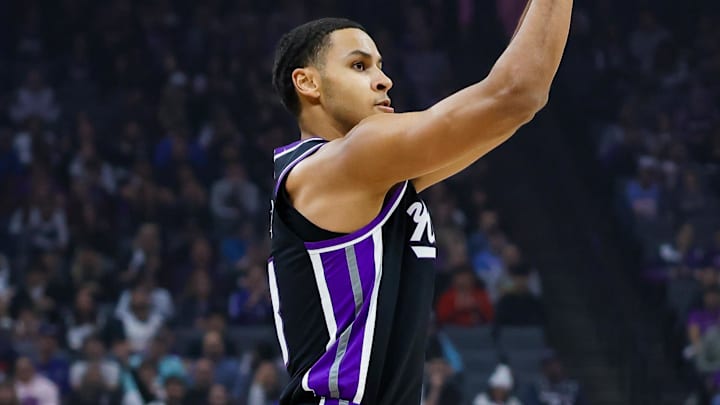 Jan 16, 2025; Sacramento, California, USA; Sacramento Kings forward Keegan Murray (13) shoots the ball during the first quarter against the Houston Rockets at Golden 1 Center. Mandatory Credit: Sergio Estrada-Imagn Images Jan 16, 2025; Sacramento, California, USA; Sacramento Kings forward Keegan Murray (13) shoots the ball during the first quarter against the Houston Rockets at Golden 1 Center. Mandatory Credit: Sergio Estrada-Imagn Images