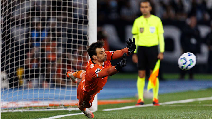 Léo Jardim é um dos atletas poupados Léo Jardim é um dos atletas poupados