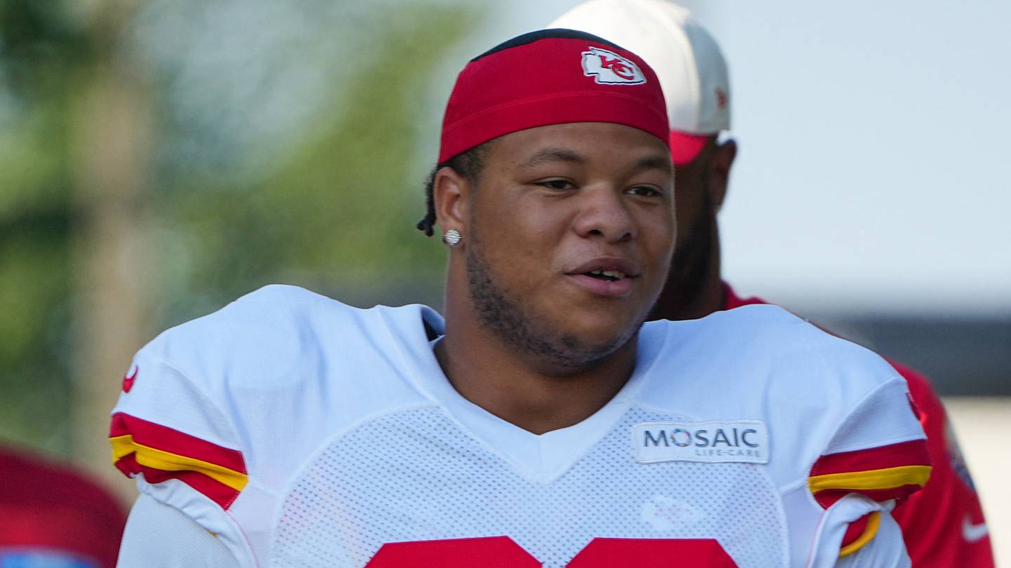 Steve Spagnuolo Explains Why Chiefs Rookie Peter Woods ‘Has a Ways to Go'