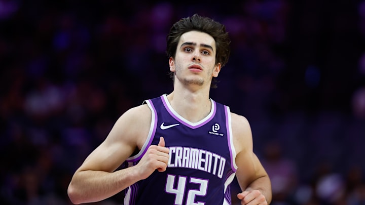 Mar 19, 2026; Sacramento, California, USA; Sacramento Kings center Maxime Raynaud (42) runs up the court during the third quarter against the Philadelphia 76ers at Golden 1 Center. Mar 19, 2026; Sacramento, California, USA; Sacramento Kings center Maxime Raynaud (42) runs up the court during the third quarter against the Philadelphia 76ers at Golden 1 Center.