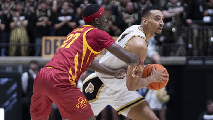 Purdue Boilermakers forward Trey Kaufman-Renn (4) looks for an open teammate