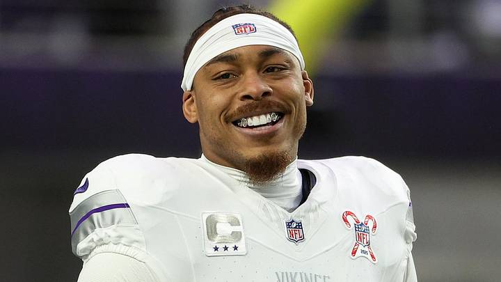 Minnesota Vikings wide receiver Justin Jefferson (18) looks on 