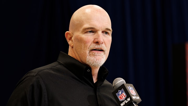 Dan Quinn Dan Quinn