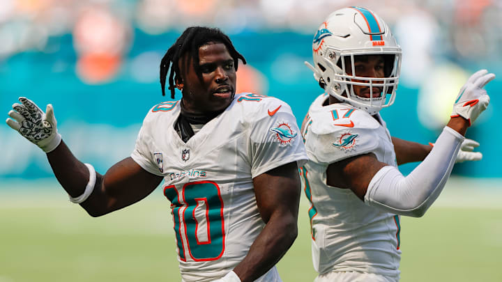 New York Giants v Miami Dolphins