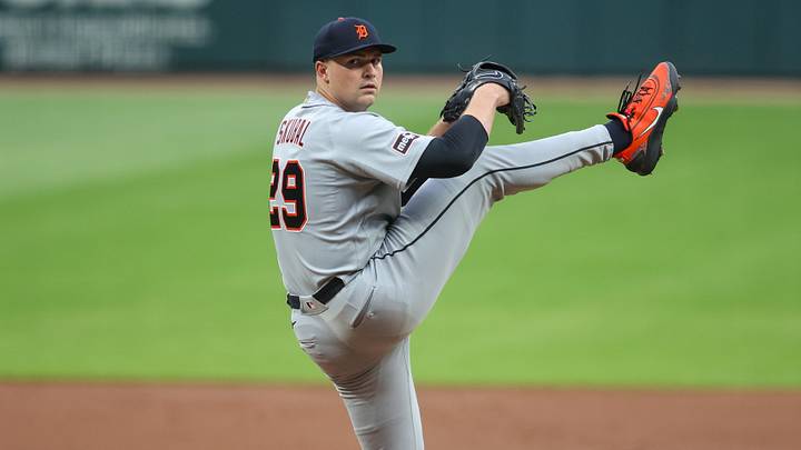 Apr 29, 2026; Atlanta, Georgia, USA; Detroit Tigers starting pitcher Tarik Skubal (29) throws against the Atlanta Braves in the first inning at Truist Park. Mandatory Credit: Brett Davis-Imagn Images