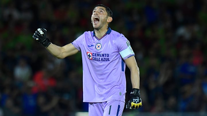 Pese al error cometido ante Bravos de Juárez, el capitán Jesús Corona seguiría en el once titular de Cruz Azul.