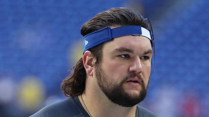 Indianapolis Colts guard Quenton Nelson practices before the game at Lucas Oil Stadium.