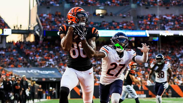 Aug 22, 2026; Cincinnati, Ohio, USA; Cincinnati Bengals wide receiver Colbie Young (86) catches a pass for a touchdown against Chicago Bears cornerback Dontae Manning (27) in the first half at Paycor Stadium. Mandatory Credit: Katie Stratman-Imagn Images Aug 22, 2026; Cincinnati, Ohio, USA; Cincinnati Bengals wide receiver Colbie Young (86) catches a pass for a touchdown against Chicago Bears cornerback Dontae Manning (27) in the first half at Paycor Stadium. Mandatory Credit: Katie Stratman-Imagn Images