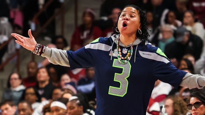 Feb 8, 2026; Columbia, South Carolina, USA; South Carolina Gamecocks head coach Dawn Staley directs her team against the Tennessee Volunteers in the first half at Colonial Life Arena. Mandatory Credit: Jeff Blake-Imagn Images
