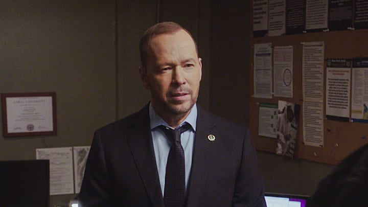 “Irish Exits” – Frank worries about his longtime friend Lenny Ross (Treat Williams) when he suspects the former officer is hiding his true reason for returning to the city. Also, Danny and Baez investigate when Baez and her daughter are targeted by a criminal Baez once put away; Eddie gives her partner, Badillo, relationship advice when his ex-girlfriend is physically attacked; and Anthony is sucked into the inner workings of an underground crime ring when his chaotic cousin, Joey, begs him for