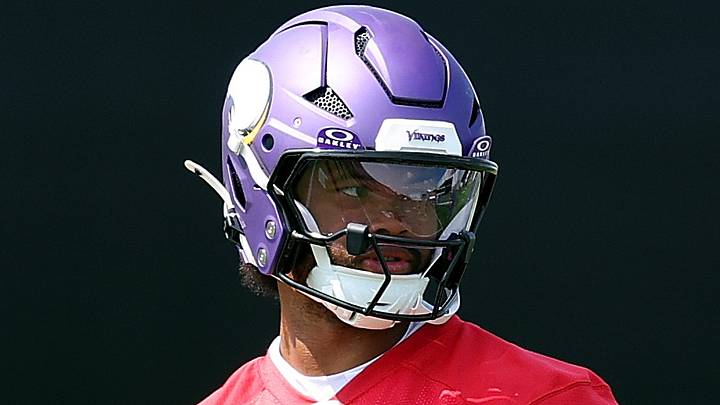 Minnesota Vikings QB Kyler Murray Minnesota Vikings QB Kyler Murray