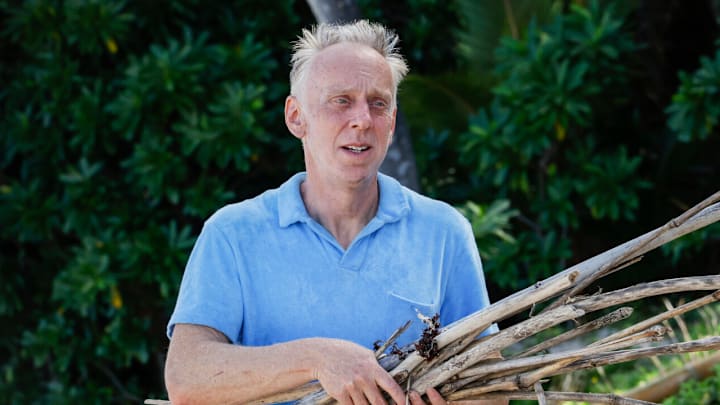 “Epic Party” – 24 returning players are abandoned on the islands of Fiji for a monumental 50th season, with the chance to win $1 million. The theme of the season, “In the Hands of the Fans,” quickly materializes as decisions from the fan vote swiftly and forcefully impact the game in Survivor 50. Photo: Robert Voets/CBS ©2025 CBS Broadcasting, Inc. All Rights Reserved.
