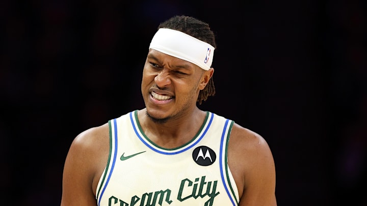 Milwaukee Bucks, Myles Turner Milwaukee Bucks, Myles Turner