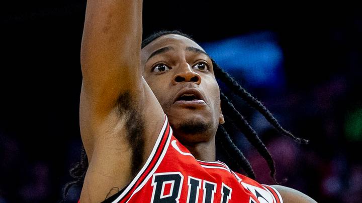 Mar 10, 2026; San Francisco, California, USA; Chicago Bulls guard Rob Dillingham (7) puts up a shot during the third quarter against the Golden State Warriors at Chase Center. Mandatory Credit: Bob Kupbens-Imagn Images
