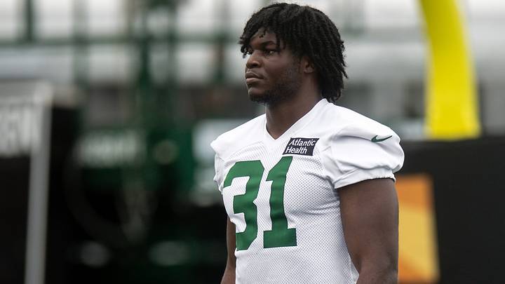 What kind of role will rookie pass rusher David Bailey play in his Jets regular-season debut? 