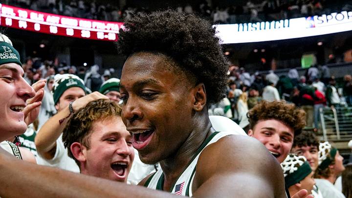 Michigan State's Cam Ward celebrates with fans after the Spartans victory over Arkansas on Saturday, Nov. 8, 2025, at the Breslin Center in East Lansing. Michigan State's Cam Ward celebrates with fans after the Spartans victory over Arkansas on Saturday, Nov. 8, 2025, at the Breslin Center in East Lansing.