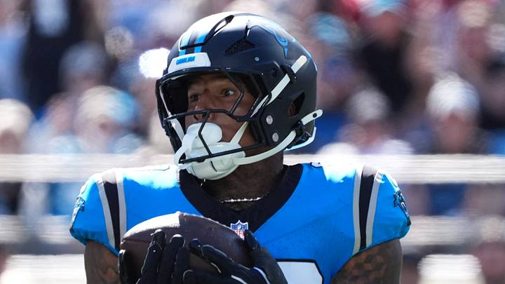 Carolina Panthers tight end Darren Waller