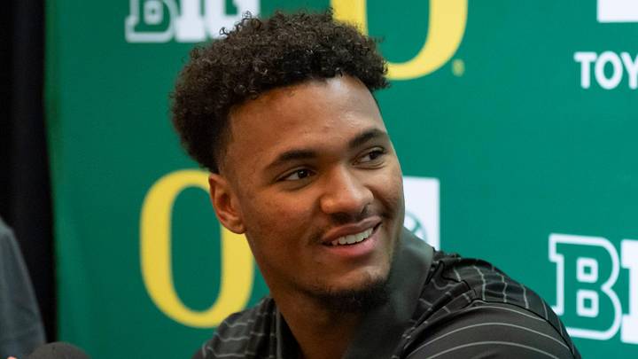 Oregon tight end Kenyon Sadiq talks with reporters during Oregon football’s Media Day on July 28, 2025, at Autzen Stadium in Eugene. Oregon tight end Kenyon Sadiq talks with reporters during Oregon football’s Media Day on July 28, 2025, at Autzen Stadium in Eugene.