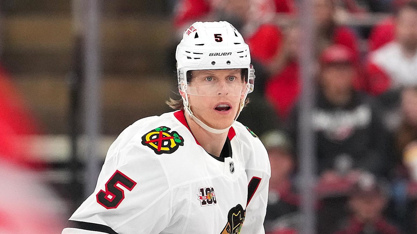 Oilers Acquire Connor Murphy From Blackhawks On Favorable Contract