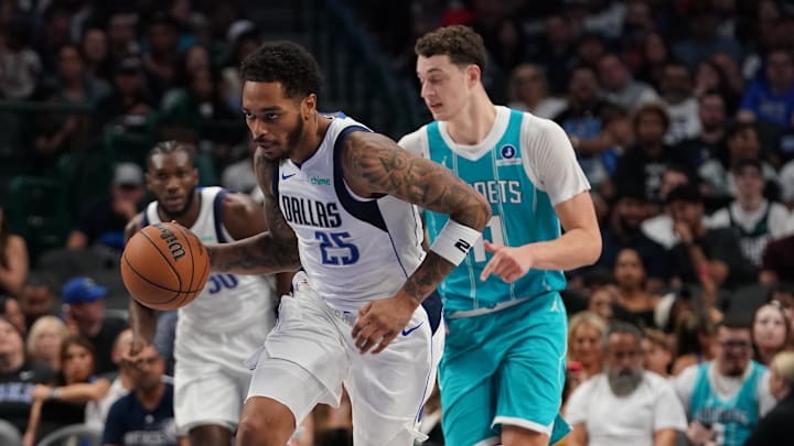 Oct 11, 2025; Dallas, Texas, USA; Dallas Mavericks forward P.J. Washington (25) dribbles up court against the Charlotte Hornets in the second half of a game at American Airlines Center. Mandatory Credit: Raymond Carlin III-Imagn Images