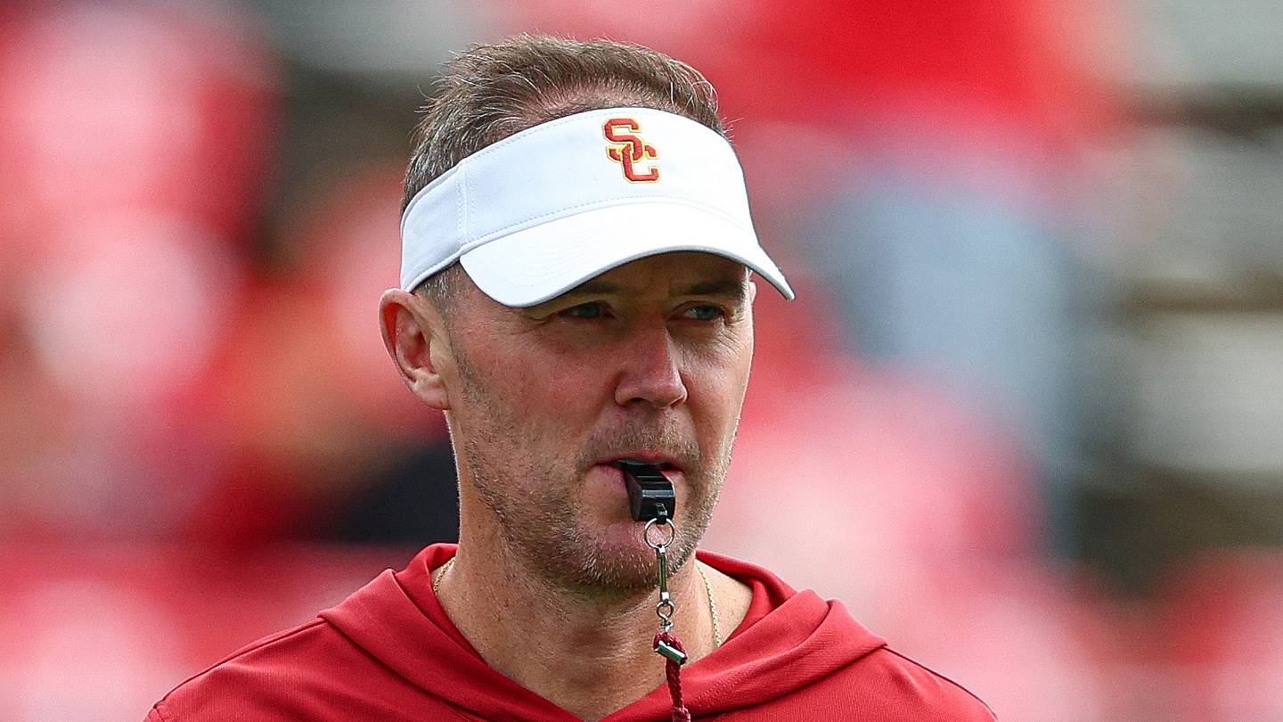 USC Trojans Lengthy Injury Report As Pivotal Ohio State Game Looms