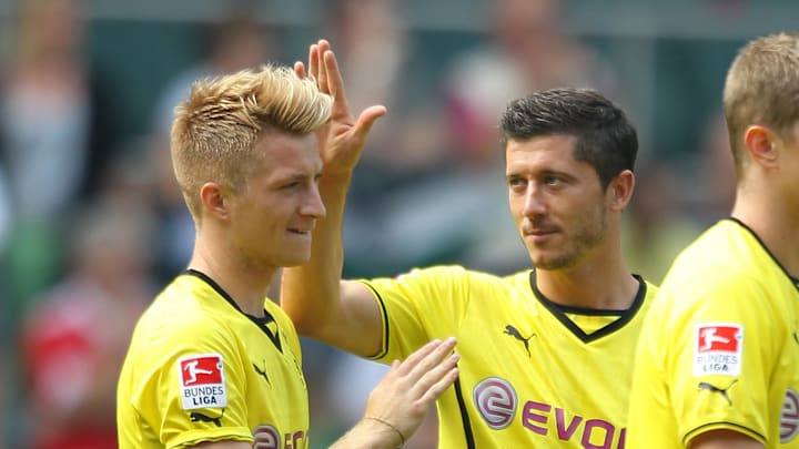 According to AS USA, the LA Galaxy has a significant goal of bringing Marco Reus back together with Robert Lewandowski in Los Angeles, given their close friendship.