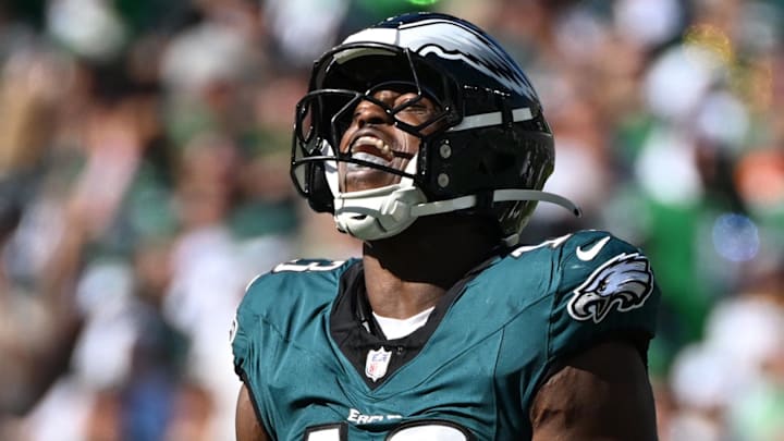 Philadelphia Eagles - linebacker Azeez Ojulari