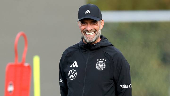 Jürgen Klopp greift als Bundestrainer direkt durch Jürgen Klopp greift als Bundestrainer direkt durch