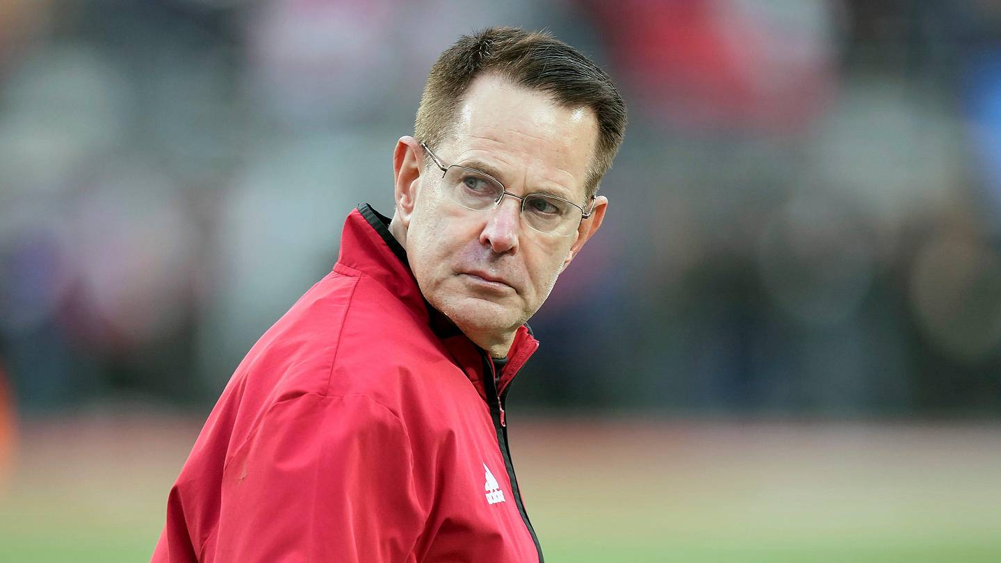 Nation's No. 10 CB Back on College Football Recruiting Market After Major Decision