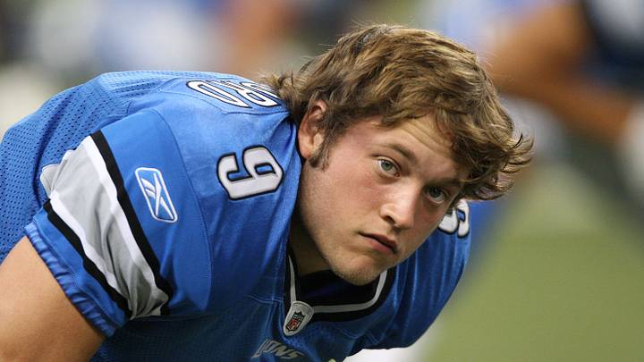 Former Detroit Lions quarterback Matthew Stafford (9) stretches during warm-ups prior to Falcons game Former Detroit Lions quarterback Matthew Stafford (9) stretches during warm-ups prior to Falcons game