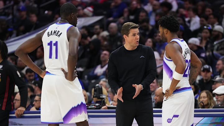 Mar 4, 2026; Philadelphia, Pennsylvania, USA; Utah Jazz head coach Will Hardy reacts with center Mo Bamba (11) and forward Brice Sensabaugh (28) against the Philadelphia 76ers in the second quarter at Xfinity Mobile Arena. Mandatory Credit: Kyle Ross-Imagn Images Mar 4, 2026; Philadelphia, Pennsylvania, USA; Utah Jazz head coach Will Hardy reacts with center Mo Bamba (11) and forward Brice Sensabaugh (28) against the Philadelphia 76ers in the second quarter at Xfinity Mobile Arena. Mandatory Credit: Kyle Ross-Imagn Images