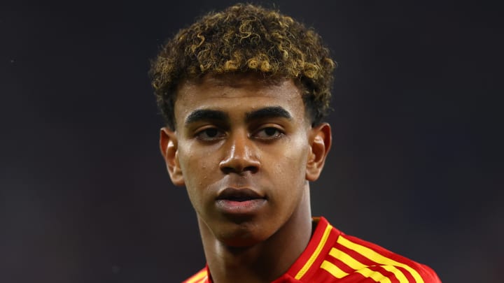 Lamine Yamal pourrait prendre le numéro 10. Lamine Yamal pourrait prendre le numéro 10.