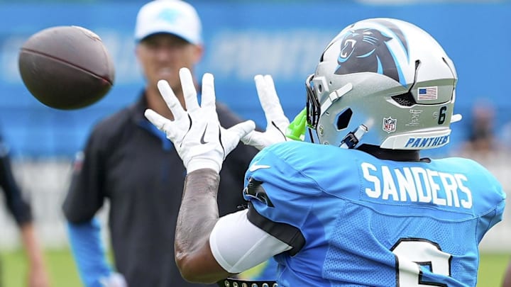 Miles Sanders