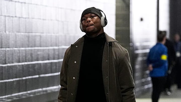Detroit Lions running back David Montgomery arrives at Northwest Stadium in Landover, Maryland