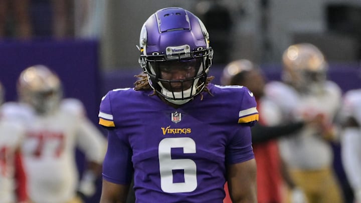 Minnesota Vikings safety Lewis Cine