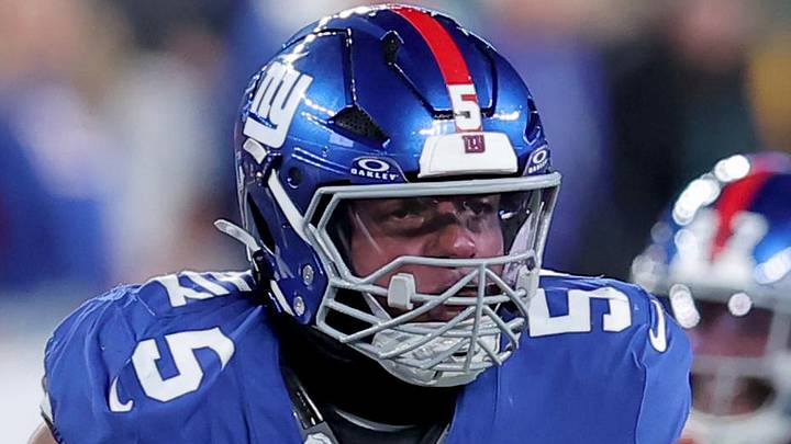Oct 9, 2025; East Rutherford, New Jersey, USA; New York Giants linebacker Kayvon Thibodeaux (5) in action against the Philadelphia Eagles during the fourth quarter at MetLife Stadium. Mandatory Credit: Brad Penner-Imagn Images Oct 9, 2025; East Rutherford, New Jersey, USA; New York Giants linebacker Kayvon Thibodeaux (5) in action against the Philadelphia Eagles during the fourth quarter at MetLife Stadium. Mandatory Credit: Brad Penner-Imagn Images