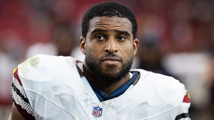 Sep 29, 2024; Glendale, Arizona, USA; Washington Commanders linebacker Bobby Wagner (54) against the Arizona Cardinals at State Farm Stadium. Mandatory Credit: Mark J. Rebilas-Imagn Images Sep 29, 2024; Glendale, Arizona, USA; Washington Commanders linebacker Bobby Wagner (54) against the Arizona Cardinals at State Farm Stadium. Mandatory Credit: Mark J. Rebilas-Imagn Images