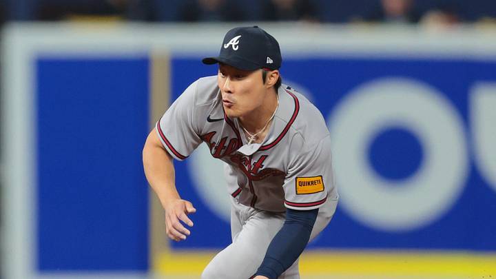 May 18, 2026; Miami, Florida, USA; Atlanta Braves shortstop Ha-Seong Kim (7) catches a ground ball against the Miami Marlins during the second inning at loanDepot Park. Mandatory Credit: Sam Navarro-Imagn Images