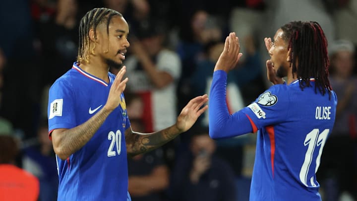 B .Barcola et M. Olise - équipe de France